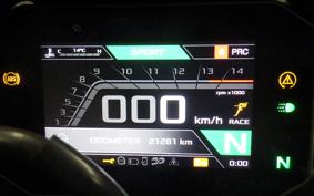 APRILIA RSV4 1100ファクトリ 2023