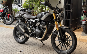 TRIUMPH SCRAMBLER 400X 2026 T147Y0