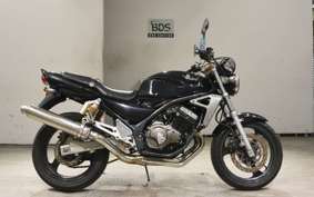 SUZUKI GSX250FX ZR250C