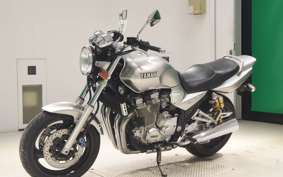 YAMAHA XJR1300 2002 RP03J