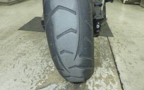 MOTO GUZZI V85 TT 2022