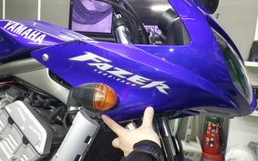YAMAHA FZS1000 FAZER 2001