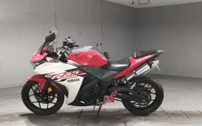 YAMAHA YZF-R25 RG10J