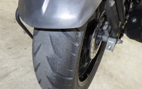YAMAHA FZ25