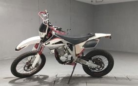 OTHER AJP PR4 EXTREME 240 TX9PR32