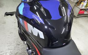 BMW M1000R 2024