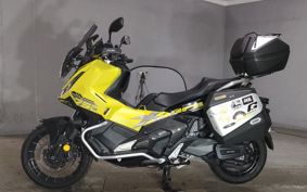 HONDA X-ADV 750 2025 RH21
