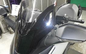 HONDA FORZA 250 MF17