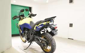 SUZUKI Vｽﾄﾛｰﾑ800DE 2023 EM1BA