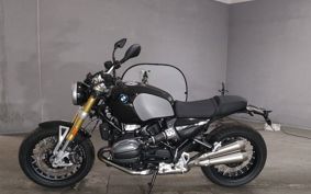 BMW R12 nine T 2024 0N01