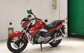 SUZUKI GSR250