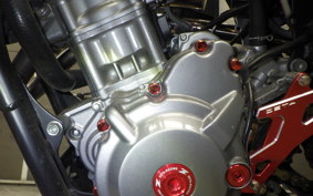 HONDA CRF250M 2004 MD38