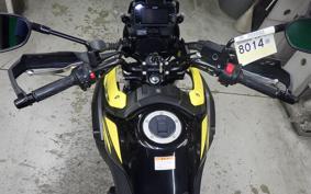 SUZUKI Vｽﾄﾛｰﾑ250 2022