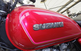 SUZUKI GN125
