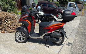 YAMAHA TRICITY 125 SE82J