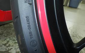 HONDA CBR650R E-Clutch 2025 RH17