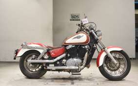 HONDA SHADOW 1100 CLASSIC SC32