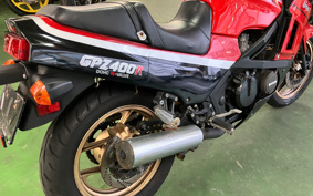 KAWASAKI GPZ400R ZX400D