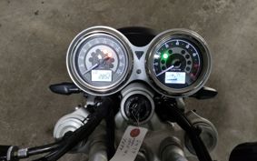 TRIUMPH SPEED TWIN 2023 DAD85H