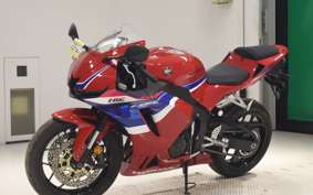 HONDA CBR600RR 2025 PC40