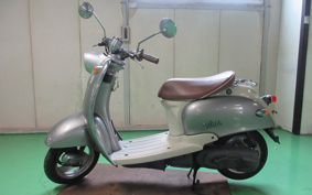 YAMAHA VINO 5AU