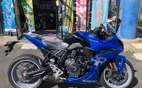 SUZUKI GSX-8R EM1AA