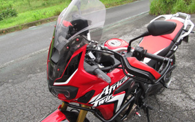 HONDA CRF1000L AFRICA TWIN 2017 SD04