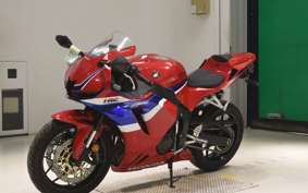 HONDA CBR600RR 2024 PC40