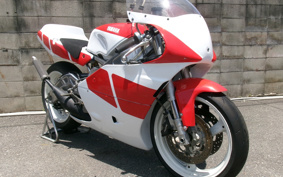 YAMAHA TZ250 4DP