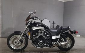 YAMAHA VMAX 2WEE