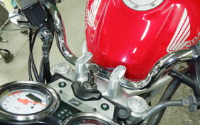 HONDA VTR 250 Gen. 2 2024 MC33