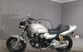 YAMAHA XJR1200 1998 4KG