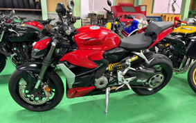 DUCATI STREET FIGHTER V2 2022 3F00