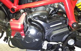 DUCATI HYPERMOTARD 820 2014