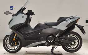 YAMAHA T-MAX 560 T 2025 SJ21J