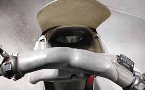 YAMAHA MAJESTY 125 SE27