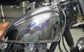 YAMAHA BRONCO 2022 5BT