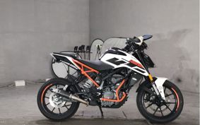 KTM 125 DUKE JPA40