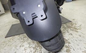 HUSQVARNA SVARTPILEN 125 2011