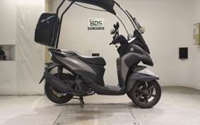 YAMAHA TRICITY 125 A  ヤネツキ 2002 SEC1J