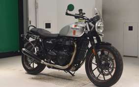 TRIUMPH STREET TWIN 2016