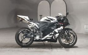 HONDA CBR600RR 2014 PC40
