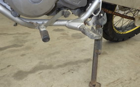 HONDA XR230 MD36