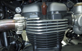 TRIUMPH BONNEVILLE BOBBER 2020