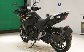 SUZUKI Vｽﾄﾛｰﾑ250