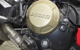 DUCATI STREETFIGHTER S 2010