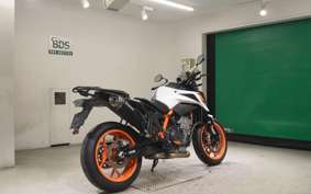 KTM 890 DUKE R 2021