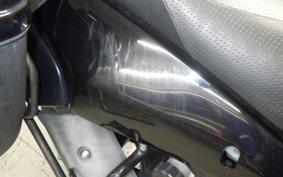 SUZUKI Vｽﾄﾛｰﾑ650 2010
