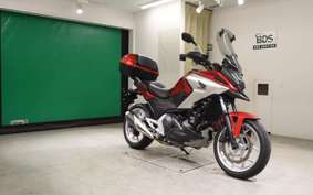 HONDA NC750X D Limited 2016 RC90