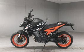 KTM 890 DUKE GP TU940